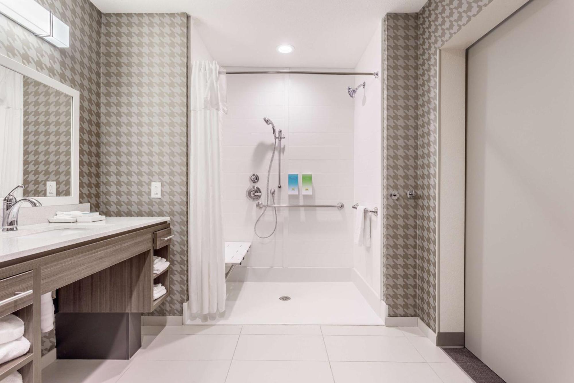 Home 2 Suites By Hilton Indianapolis Northwest Екстер'єр фото