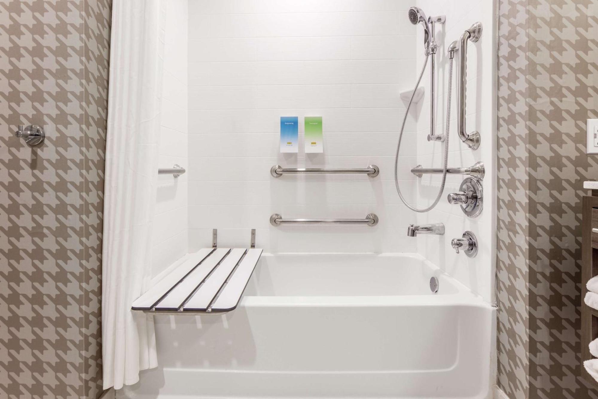 Home 2 Suites By Hilton Indianapolis Northwest Екстер'єр фото