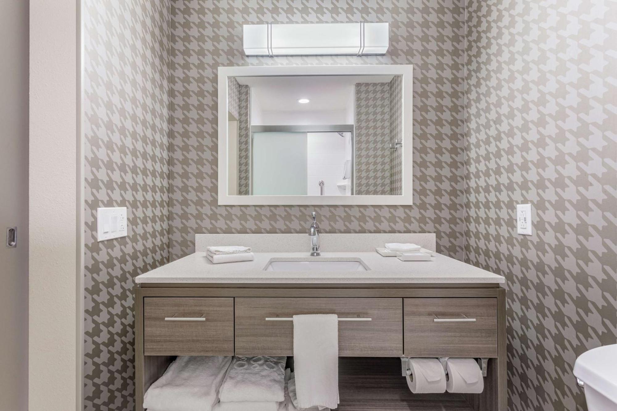 Home 2 Suites By Hilton Indianapolis Northwest Екстер'єр фото